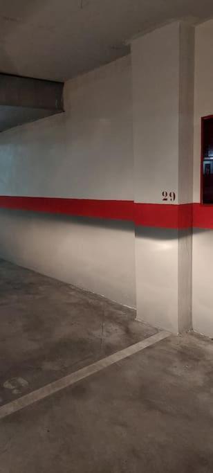 Elegante Alojamiento Con Piscina A 200 M Del Mar. Leilighet Benalmádena Eksteriør bilde