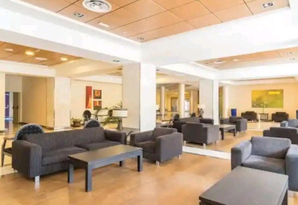 Elegante Alojamiento Con Piscina A 200 M Del Mar. Leilighet Benalmádena Eksteriør bilde
